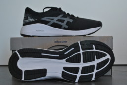 Im Test - ASICS Roadhawk FF | RunnersFinest