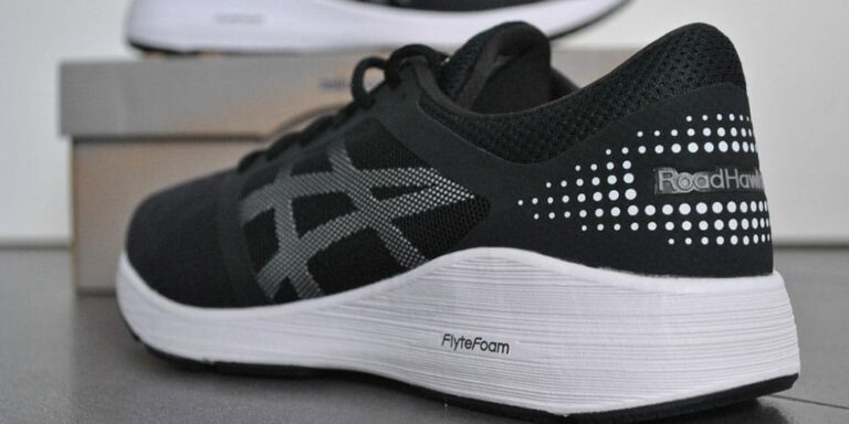 Laufschuh-Test: ASICS Roadhawk FF