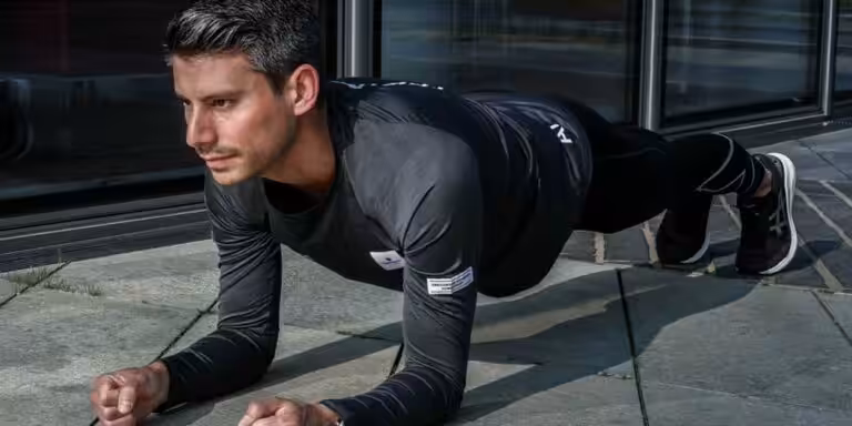 Core-Workout: 5 effektive Übungen für einen kräftigen Rumpf