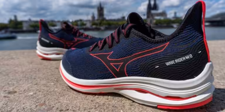 Laufschuh-Test: Mizuno Wave Rider Neo