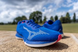 Mizuno Wave Shadow 4 Obermaterial
