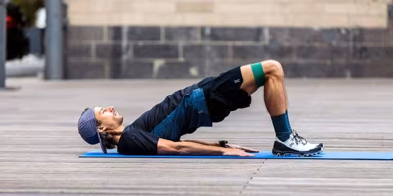 Hüfttraining für Läufer: 4 Übungen für mehr Leistung