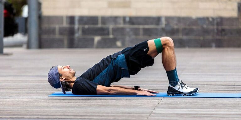 Hüfttraining für Läufer: 4 Übungen für mehr Leistung