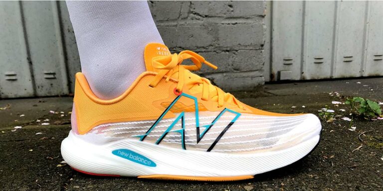 Laufschuh-Test: New Balance FuelCell Rebel v2