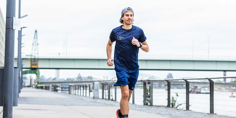 Dranbleiben: Wie du Training dauerhaft in deinen Alltag integrierst