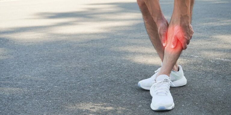 Schienbeinschmerzen: Soforthilfe für Läufer